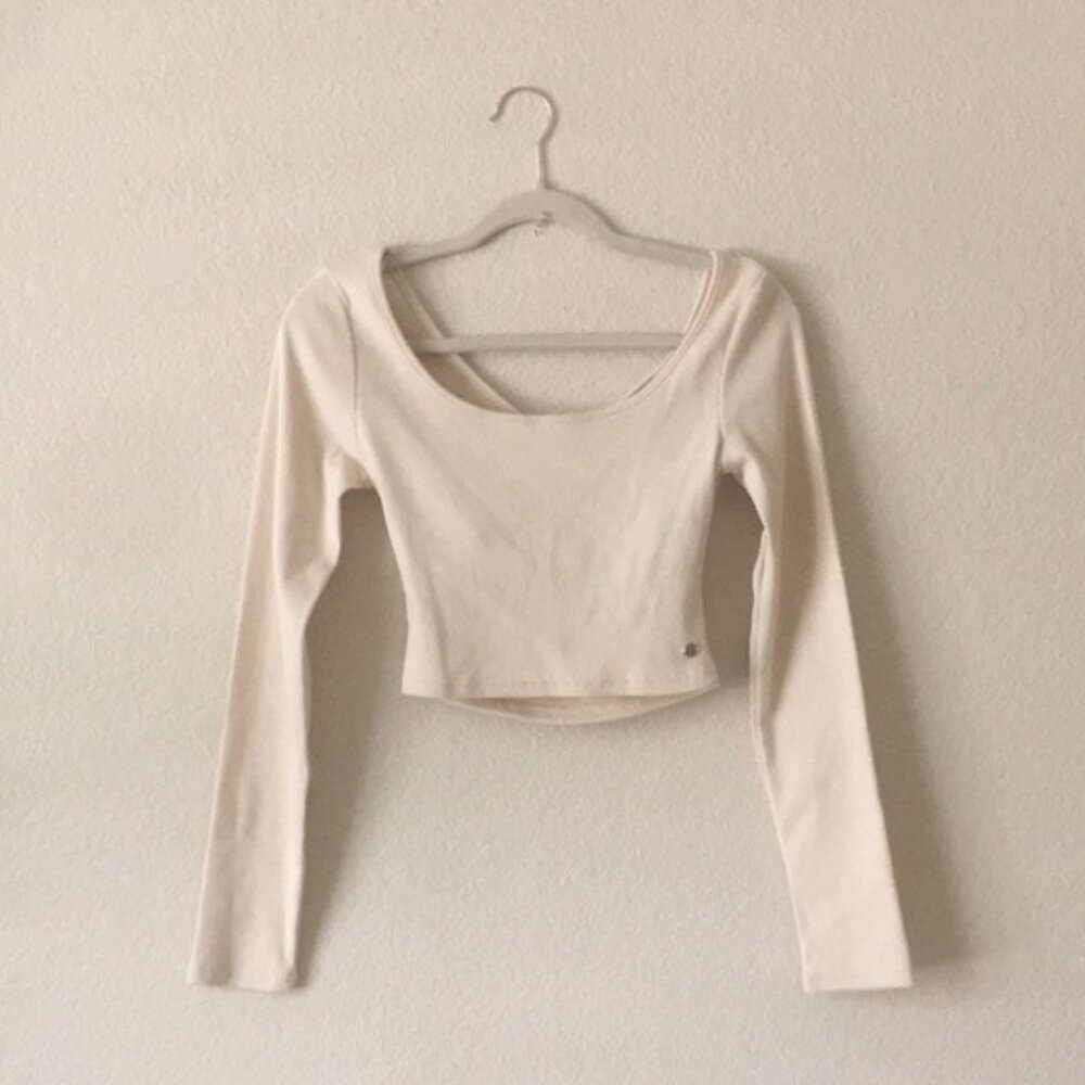 Roxy Cream Long Sleeve Crop Top